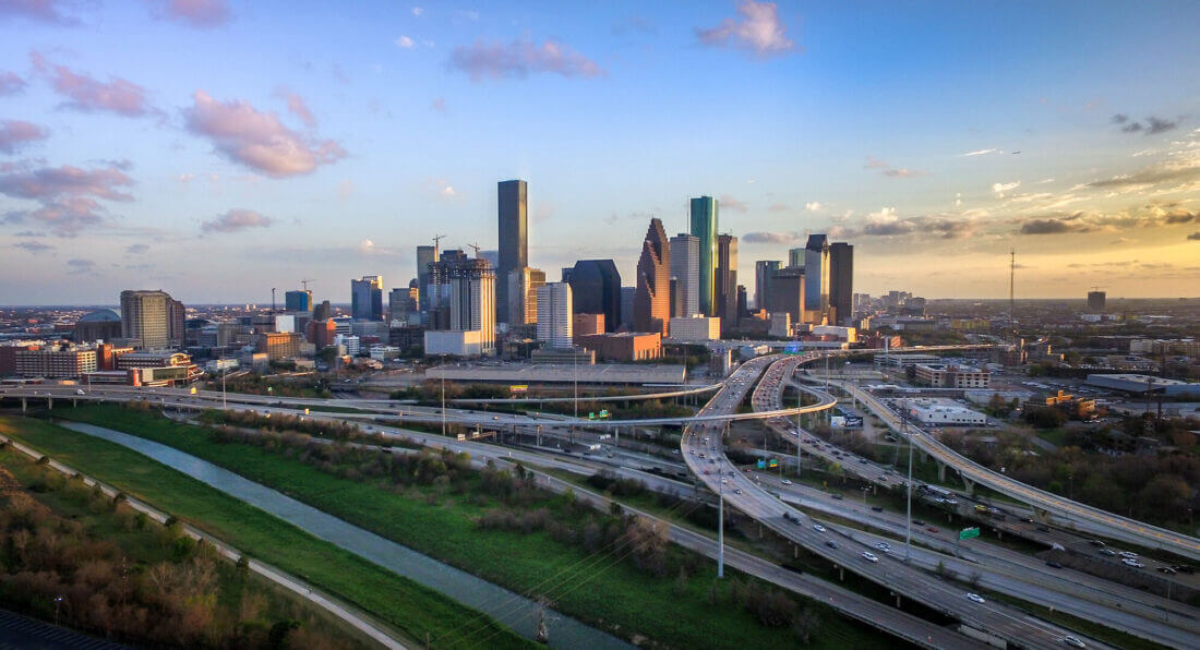 The best long distance movers will help you see great Houston neighborhoods