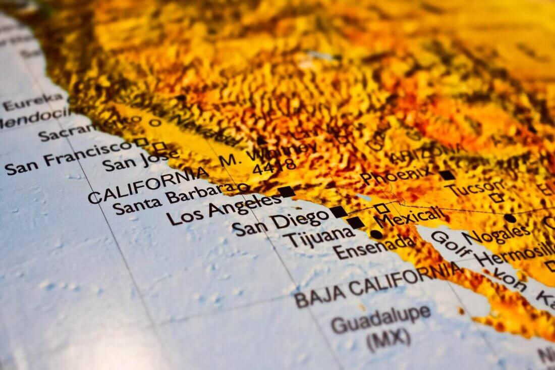 west coast USA map Long Distance USA Movers Logo