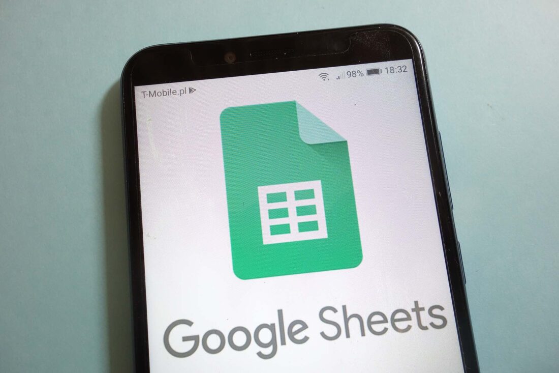  Google Sheets logo on smartphone