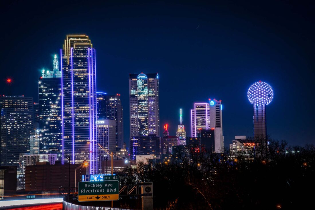 long distance movers will relocate you to Dallas where you can visit the best city's neighborhoods